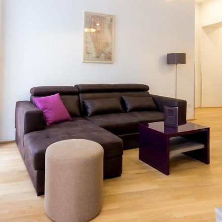 Debo Apartments Naehe Westbahnhof - Contactless Check In Виена Екстериор снимка