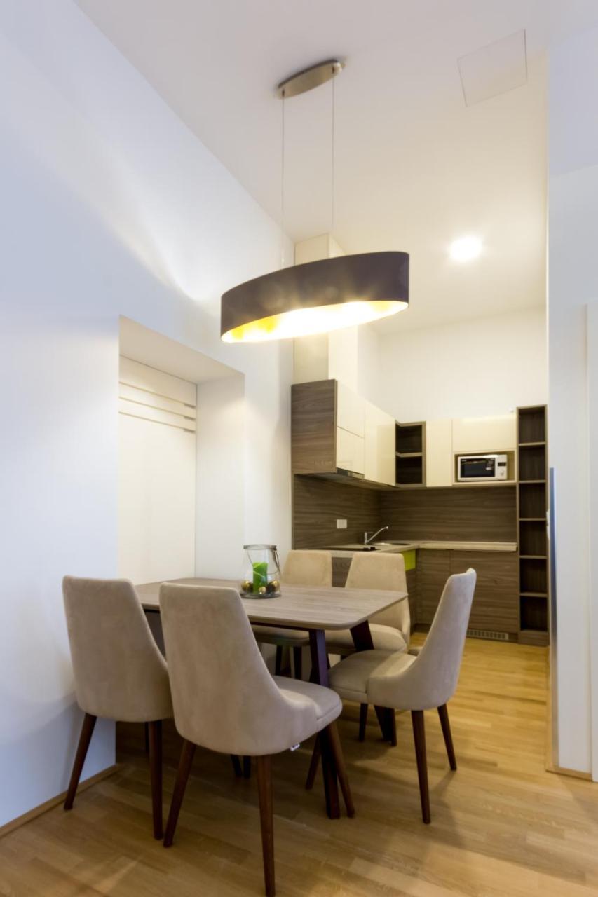 Debo Apartments Naehe Westbahnhof - Contactless Check In Виена Екстериор снимка