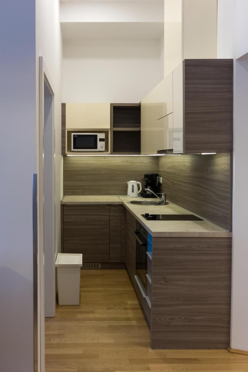 Debo Apartments Naehe Westbahnhof - Contactless Check In Виена Екстериор снимка