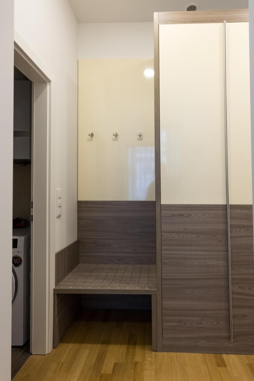Debo Apartments Naehe Westbahnhof - Contactless Check In Виена Екстериор снимка