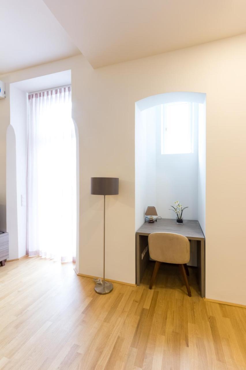 Debo Apartments Naehe Westbahnhof - Contactless Check In Виена Екстериор снимка