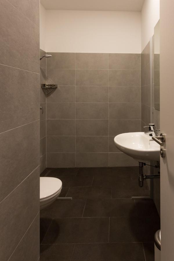 Debo Apartments Naehe Westbahnhof - Contactless Check In Виена Екстериор снимка